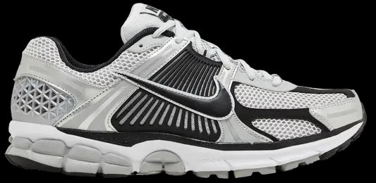 Men’s Nike Vomero 5 ‘Metallic Silver/Black’
